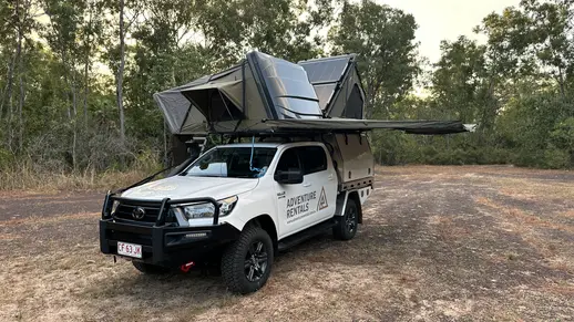 4WD Camper Double Rooftop